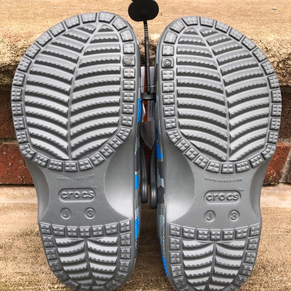 New Crocs Boys Kids’ Baya Clog Blue/Grey Camo - Picture 9 of 11